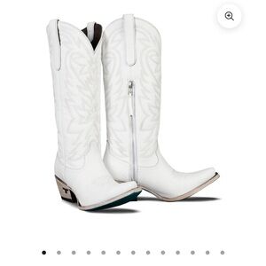 Lane Smokeshow matte white Cowboy Boots